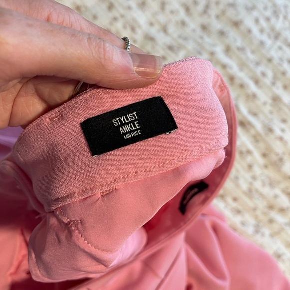 Express Pink Women's ankle Pants - Picture 4 of 11